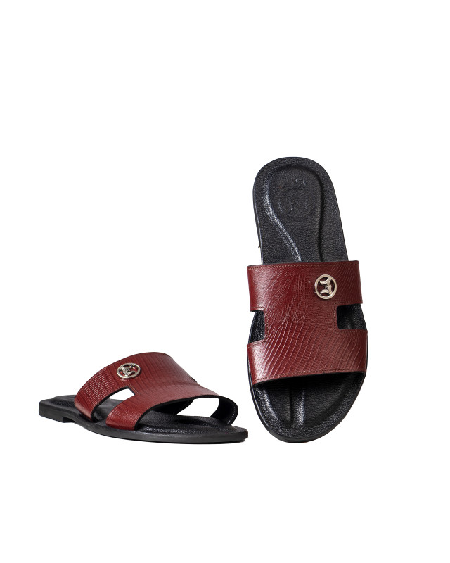 Shah: Burgundy