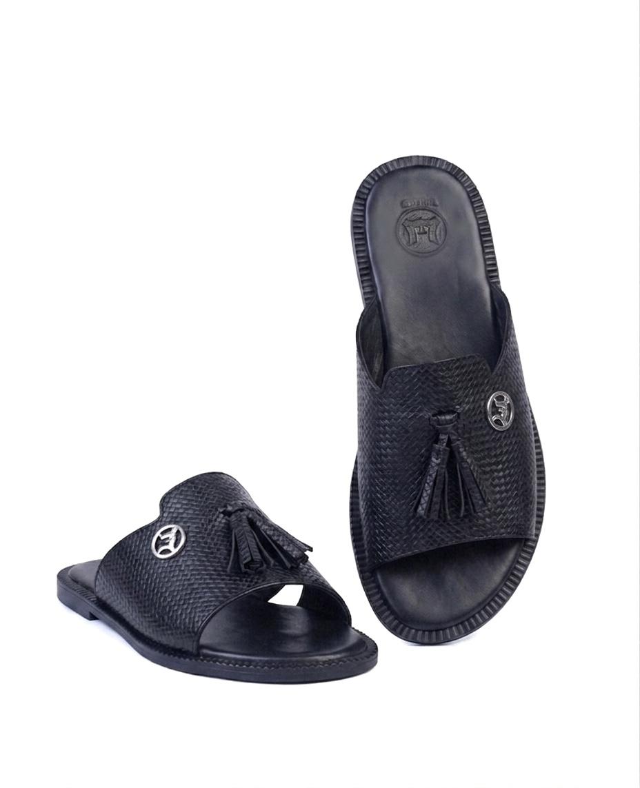 Duke: Black Basket Woven Leather Print
