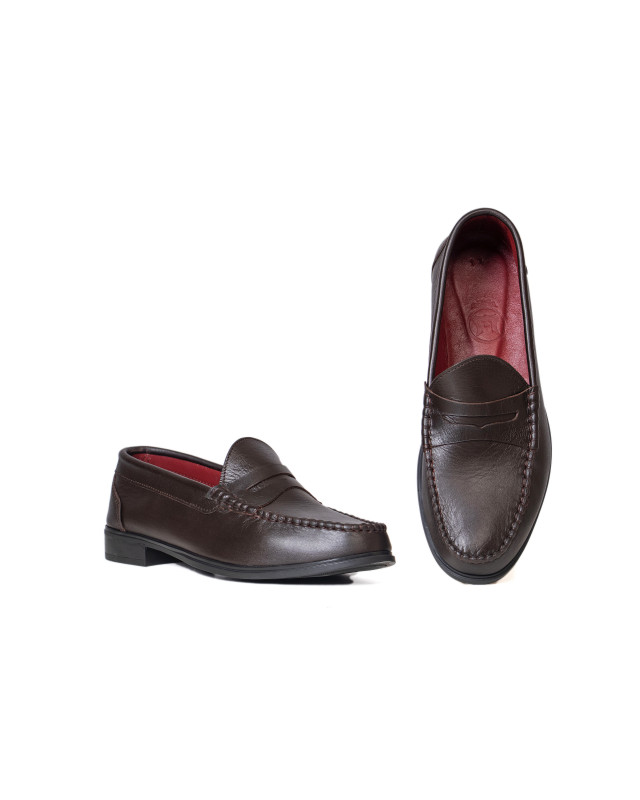 Moccasin Loafers: Brown
