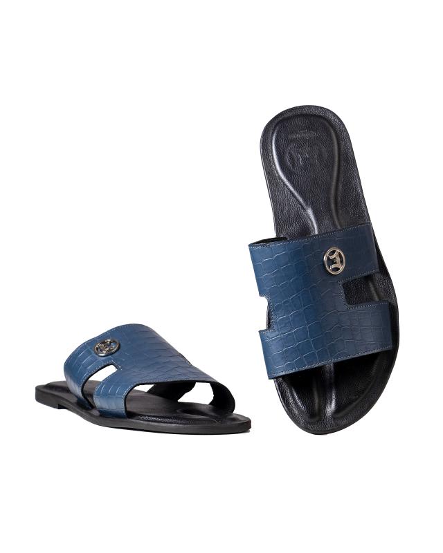 Shah: Blue