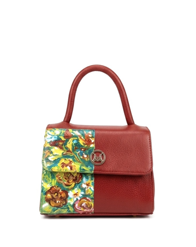 Tokyo Micro: Red Meets Art