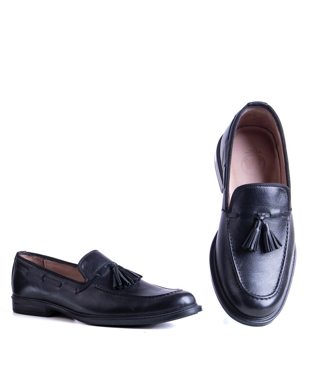 Loafers: Black with Tassels