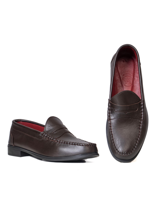 Moccasin Loafers: Brown